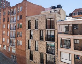 ICON 48 Luxury Apartasuites