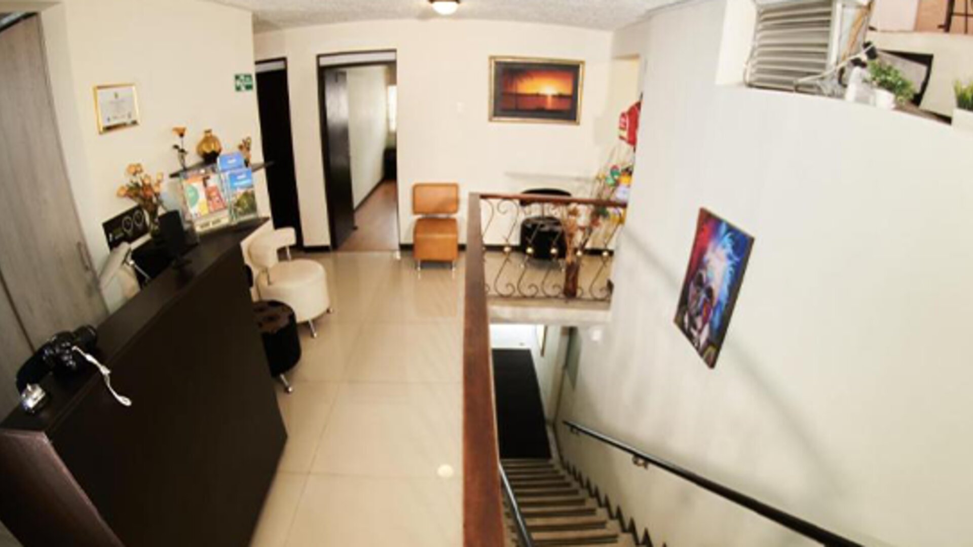 Alojate IN Galerías