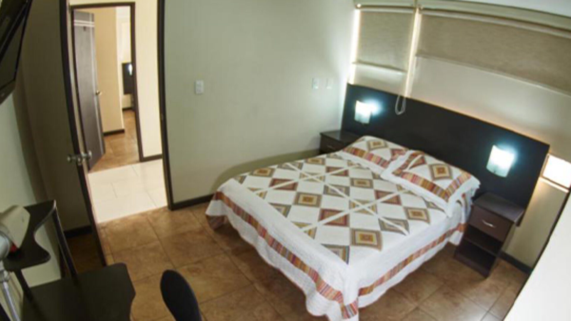 Alojate IN Galerías