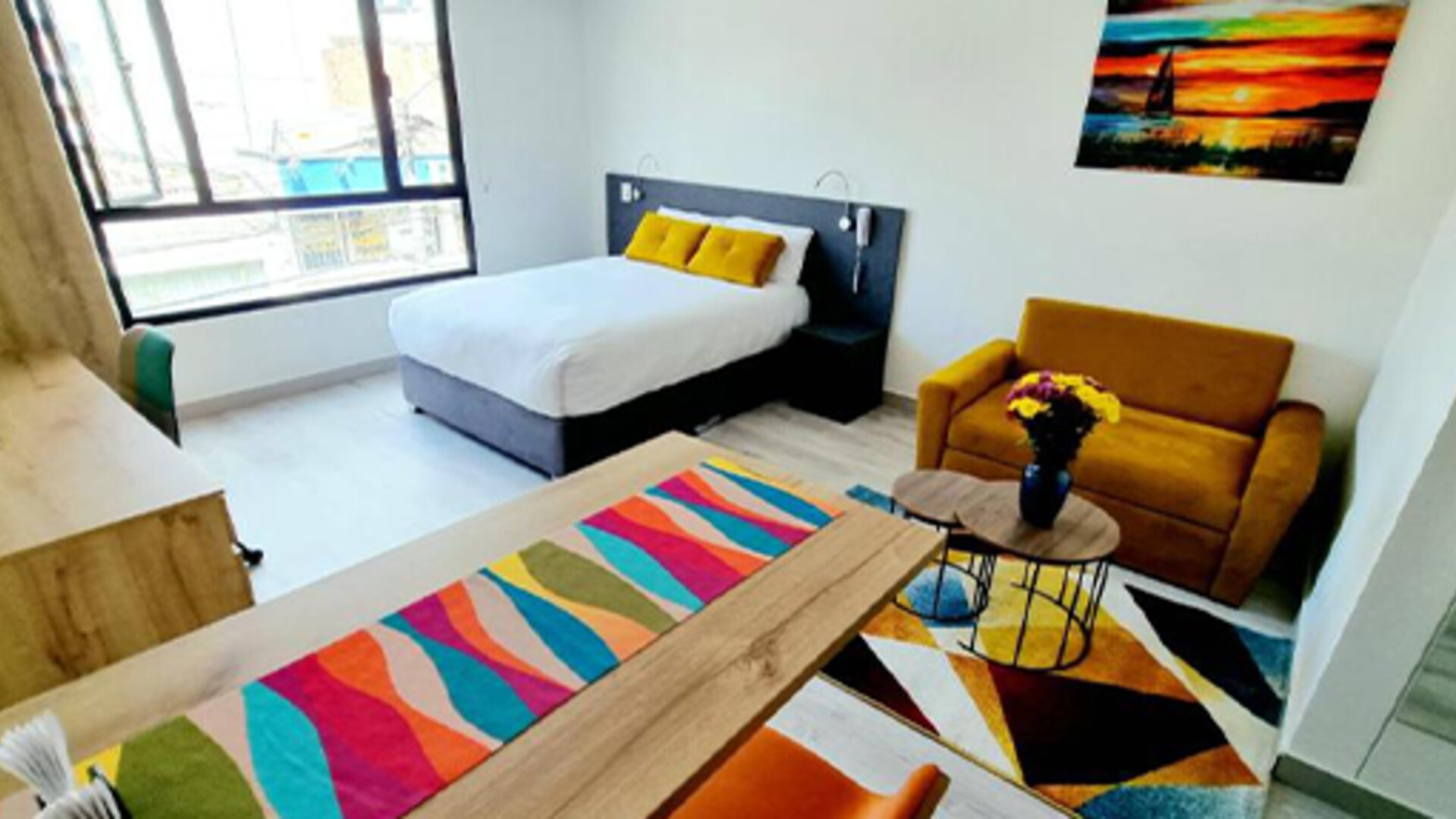 Toscana Loft Apartasuites