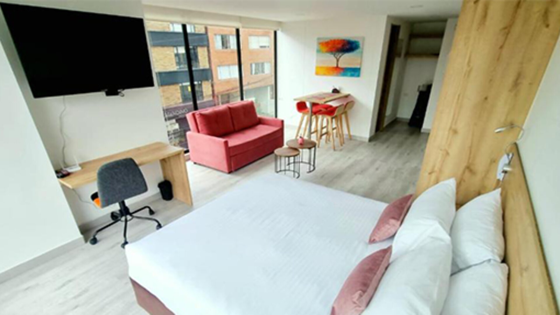 Toscana Loft Apartasuites