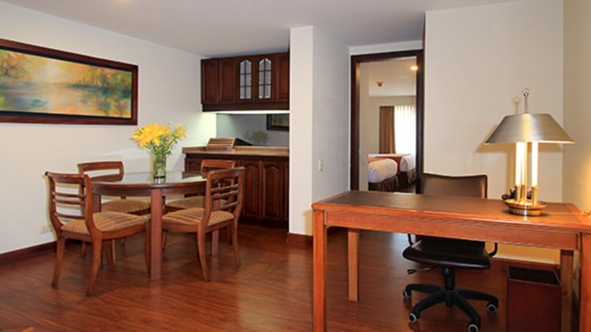 Windsor House Inn By GEH Suites