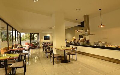 Torre De Cali Plaza Hotel