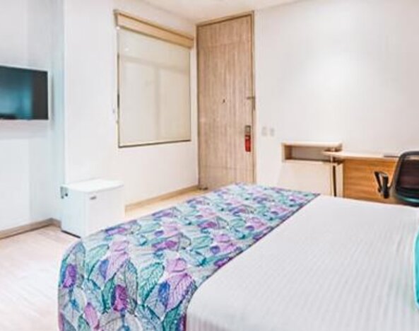 Hotel Ms Pacifico Chipichape