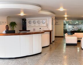 Tama Hotel Granada Real