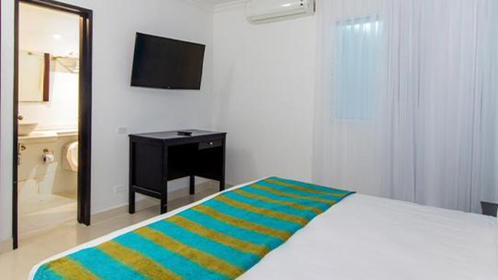 Hotel Bocagrande By GEH Suites