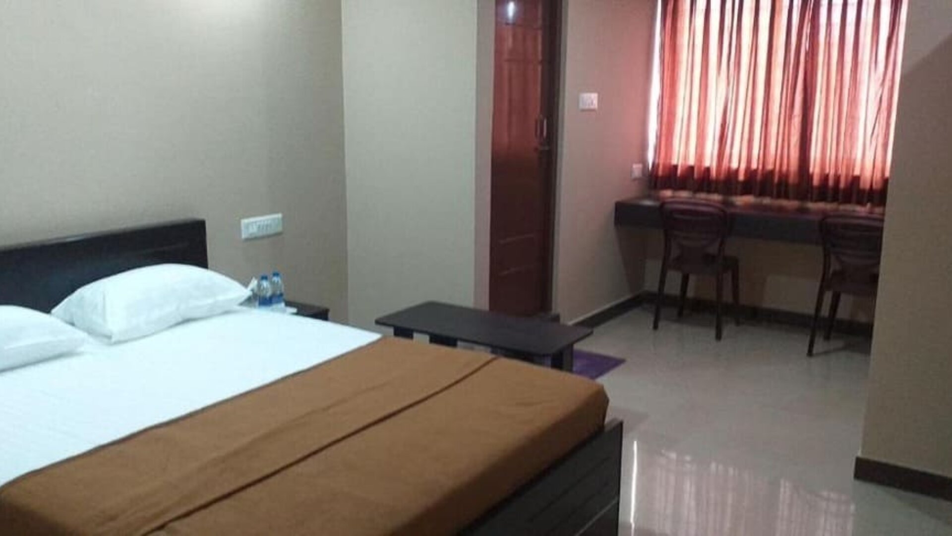 Day use room with natural light at The Nisarga Grand.