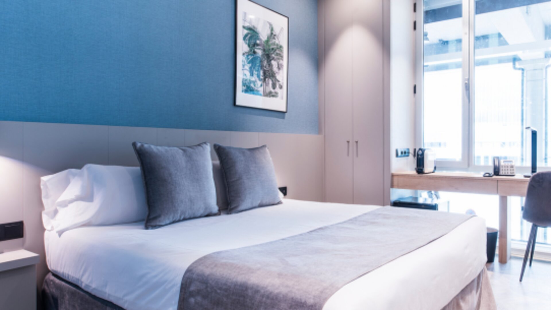 Hotel Sleep & Fly Business Center