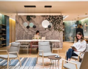 Hotel Sleep & Fly Business Center