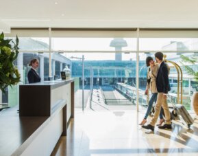 Hotel Sleep & Fly Business Center