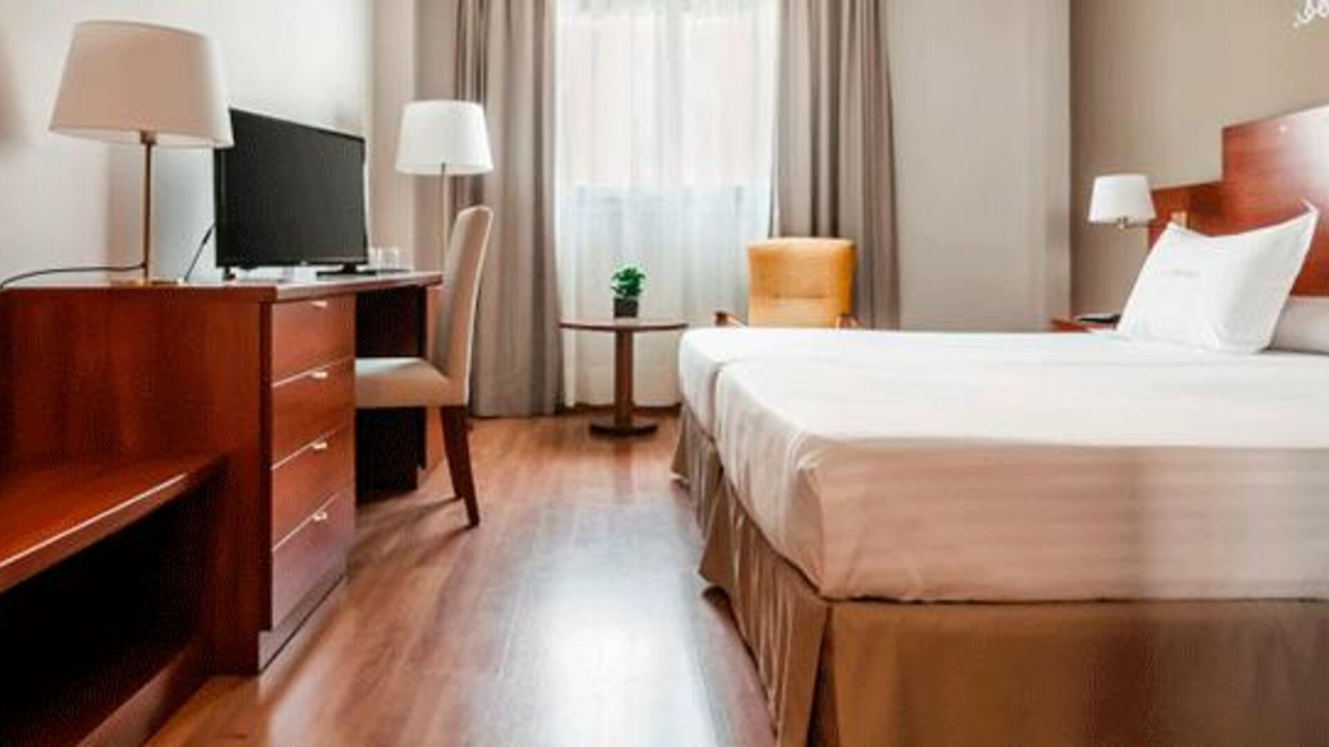 Hotel Avenida Almeria