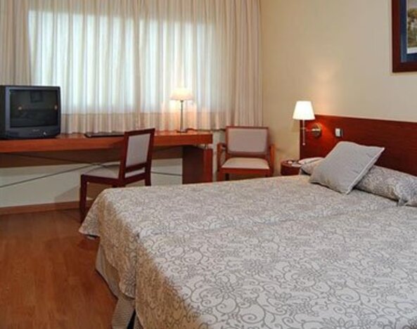 Ramada Valencia Almussafes