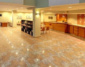 Ramada Valencia Almussafes