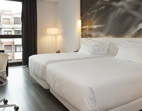 NH Collection Villa De Bilbao