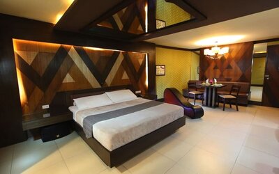 Romantic day use room at Victoria Court Las Piñas.