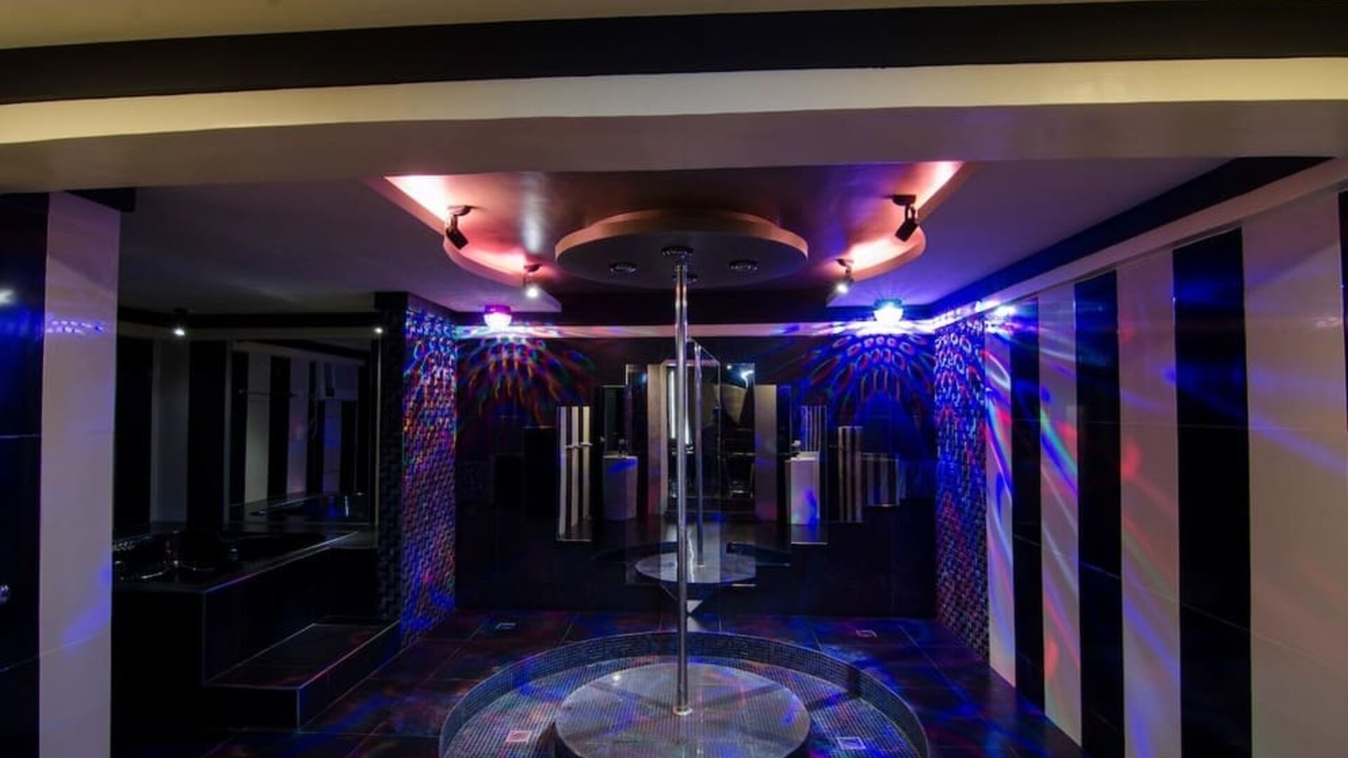 Party room at Victoria Court Hillcrest.