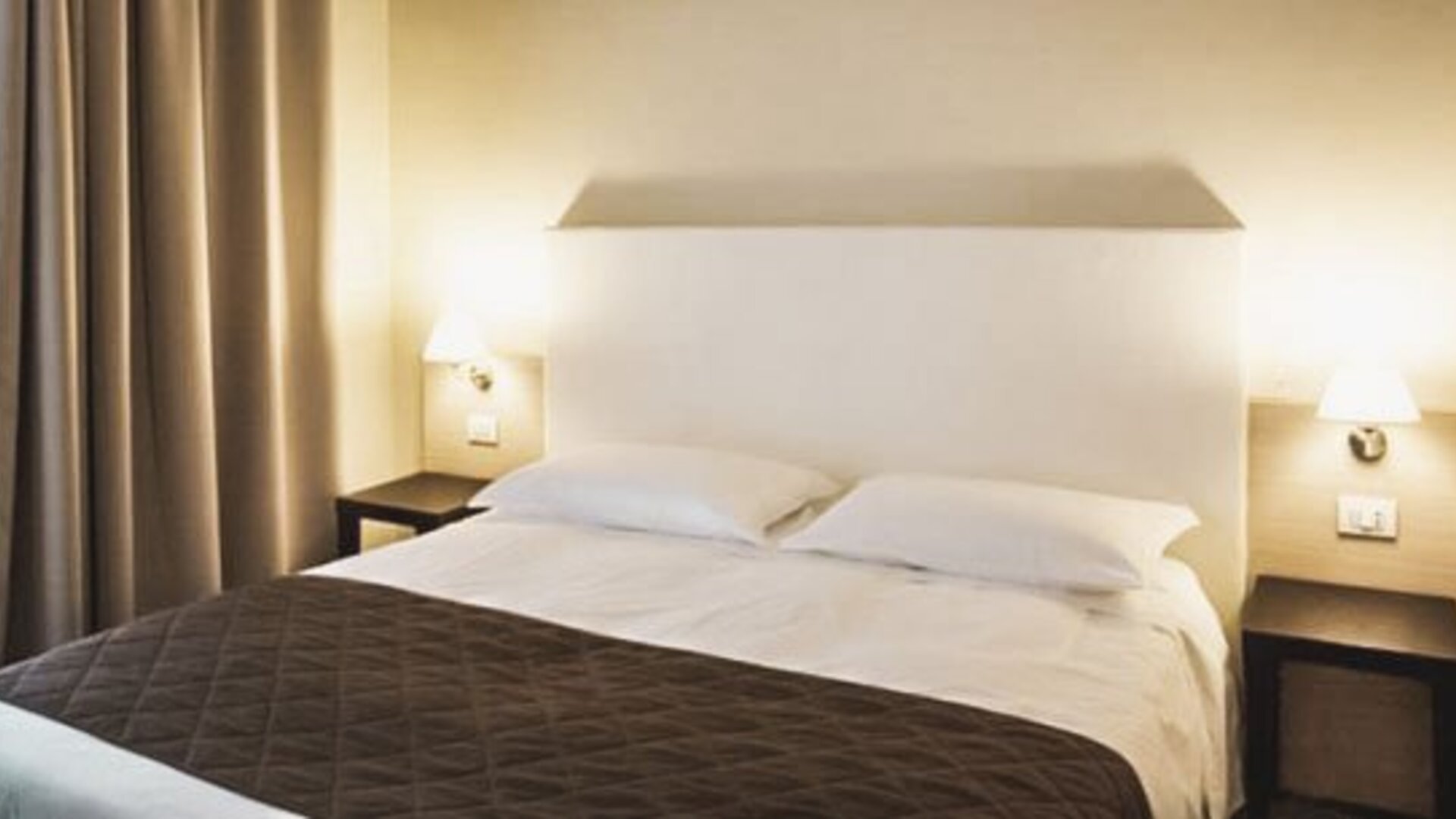 Hotel Regal & Apartments