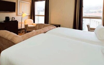 NH Collection Palacio De Burgos