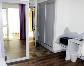 Hotel Campomar Playa