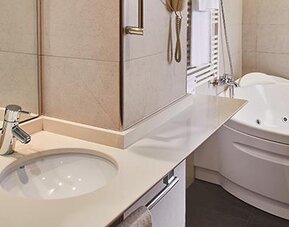 Hotel Silken Ciudad De Gijón