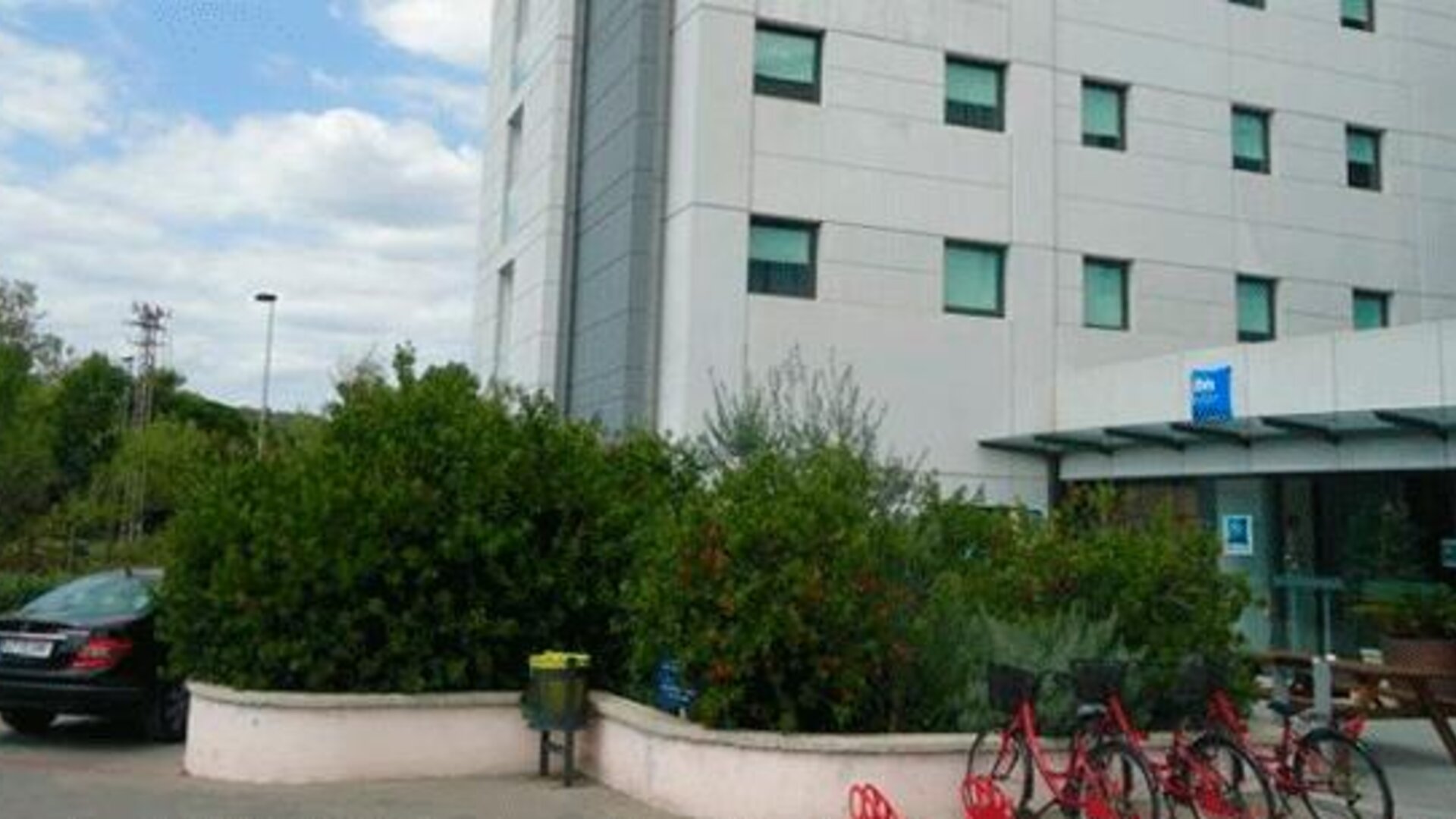 Pension Ibis Budget Girona