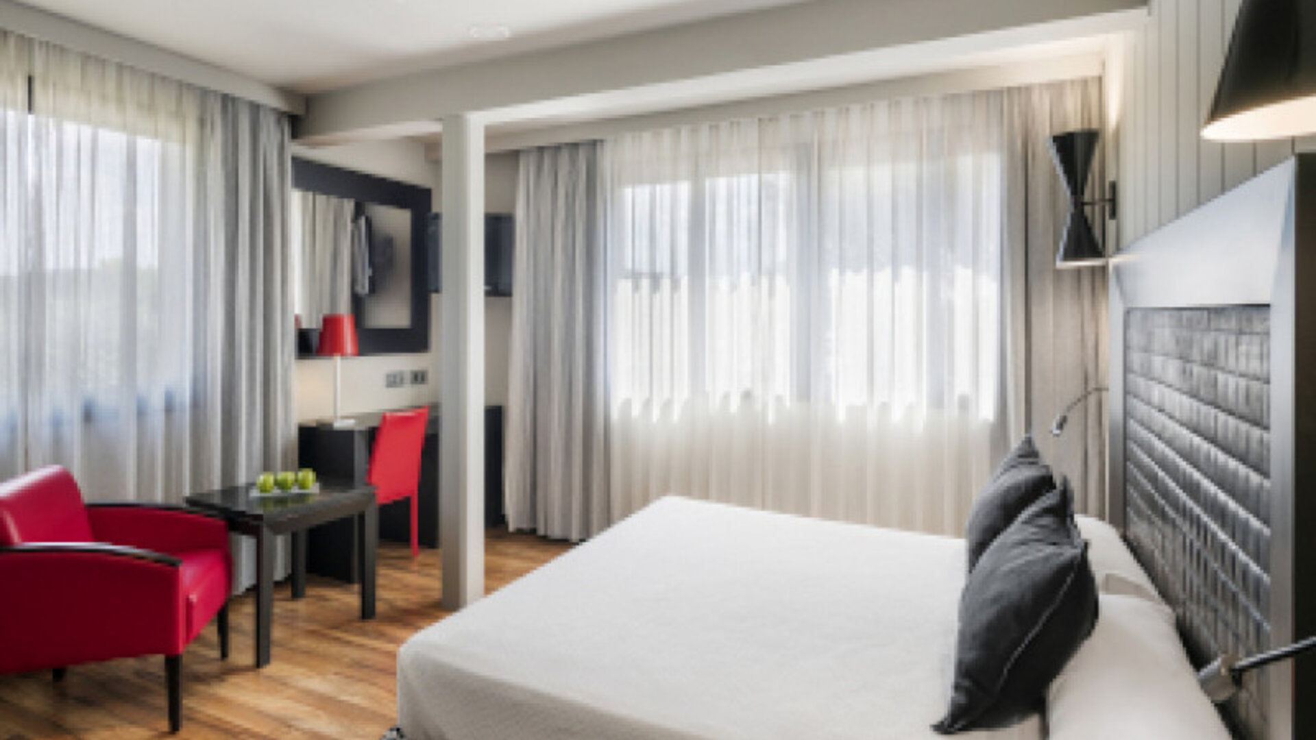 Hotel Sallés Aeroport Girona