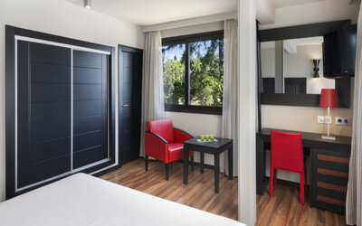 Hotel Sallés Aeroport Girona