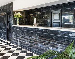 Hotel Sallés Aeroport Girona