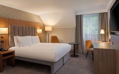 Day use room with work desk at DoubleTree By Hilton Southampton.