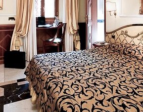 Hotel Comfort Bolivar