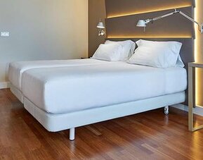 NH Sevilla Plaza De Armas