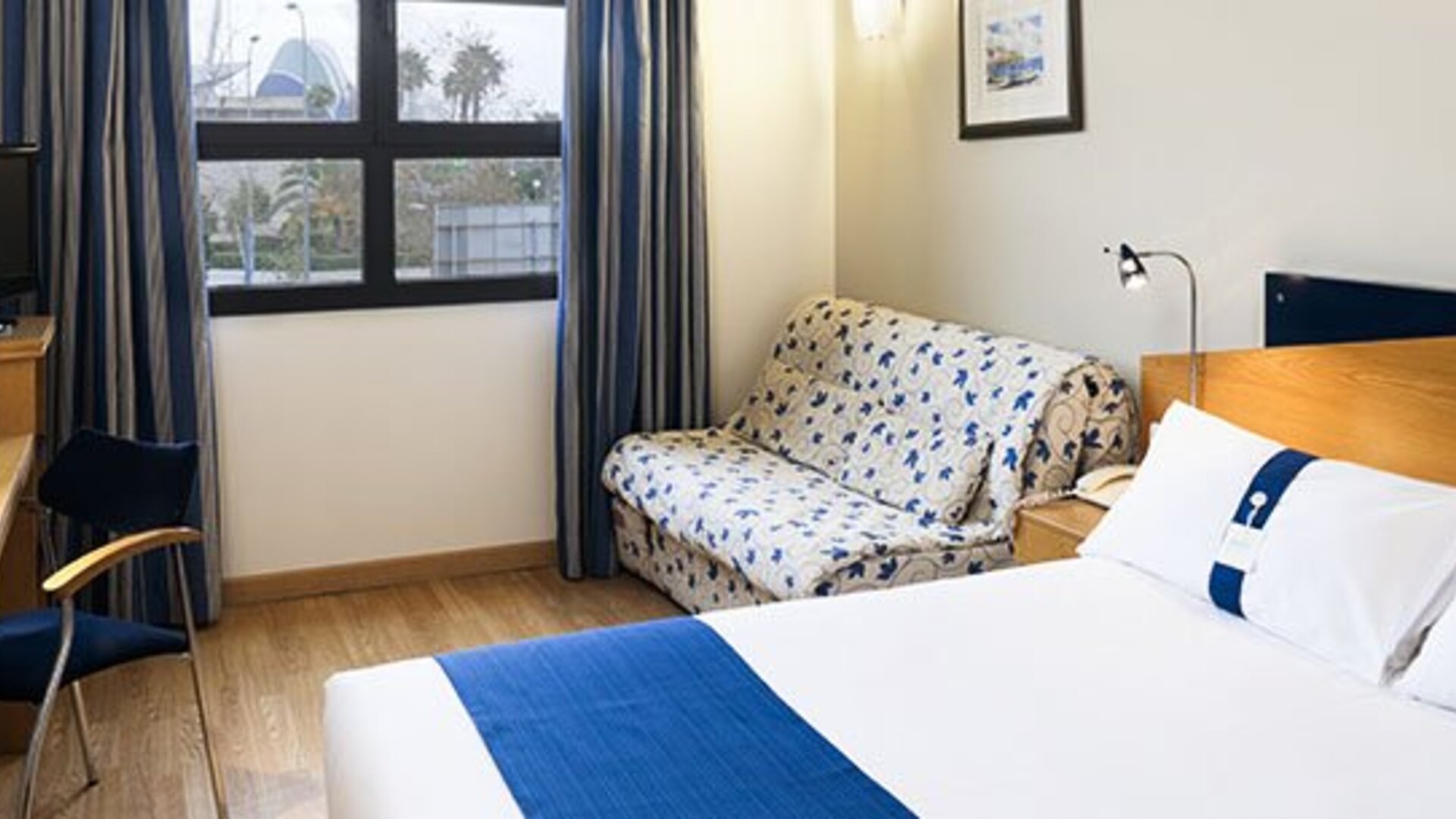 Hotel Ciudad de las Ciencias