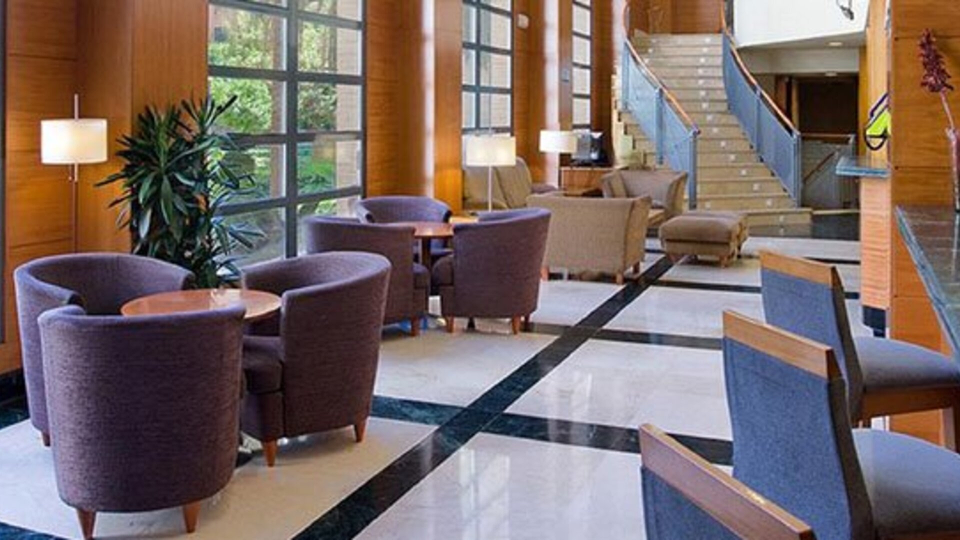 NH Valencia Las Artes