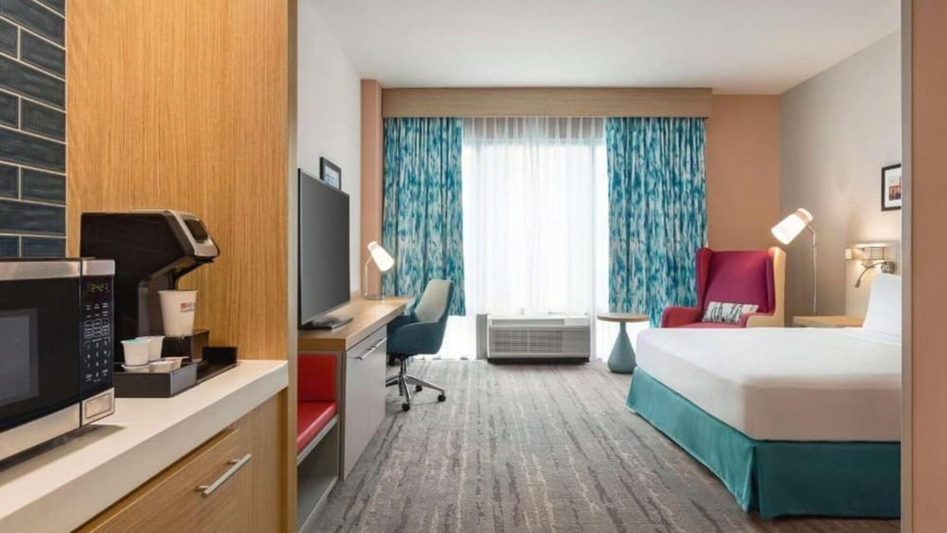 Spacious king room with coffee machine at Hilton Garden Inn Nashville West End Avenue.