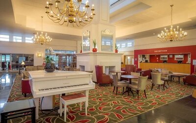 Lobby and coworking space at Hilton Leicester.