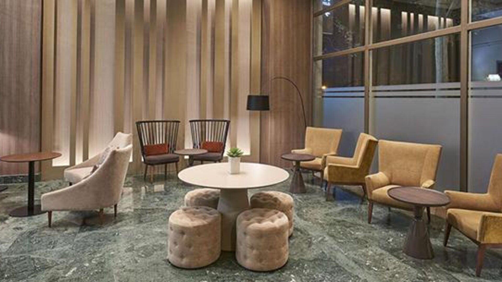 Hotel NH Valencia Center