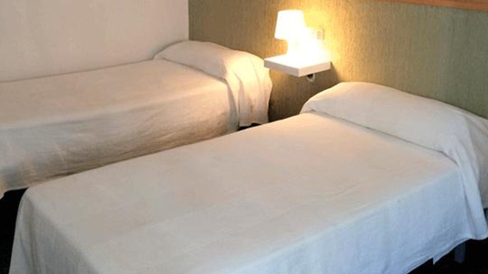 Hotel Malvarrosa Beach Rooms