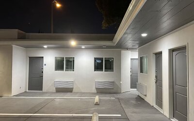 Motel exterior at ERTH INN By AGA Bell Gardens.