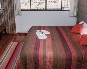 Hotel & Apartments Davesa House