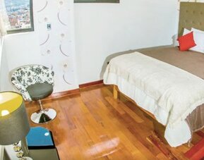 Hotel & Apartments Davesa House