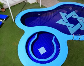 Hotel Abi Inn By GEH Suites