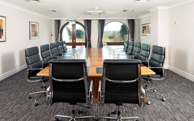 Professional meeting room at Hilton Cobham.