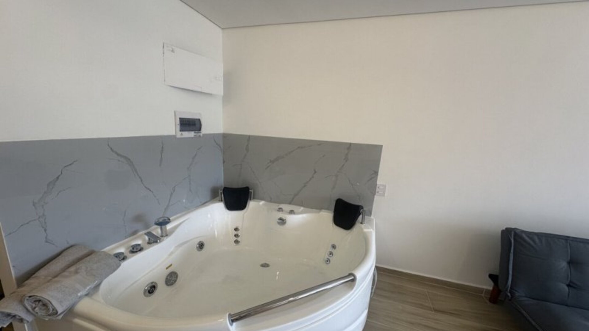 Apartaestudio Con Jacuzzi Privado Y Vistas A Las Montañas