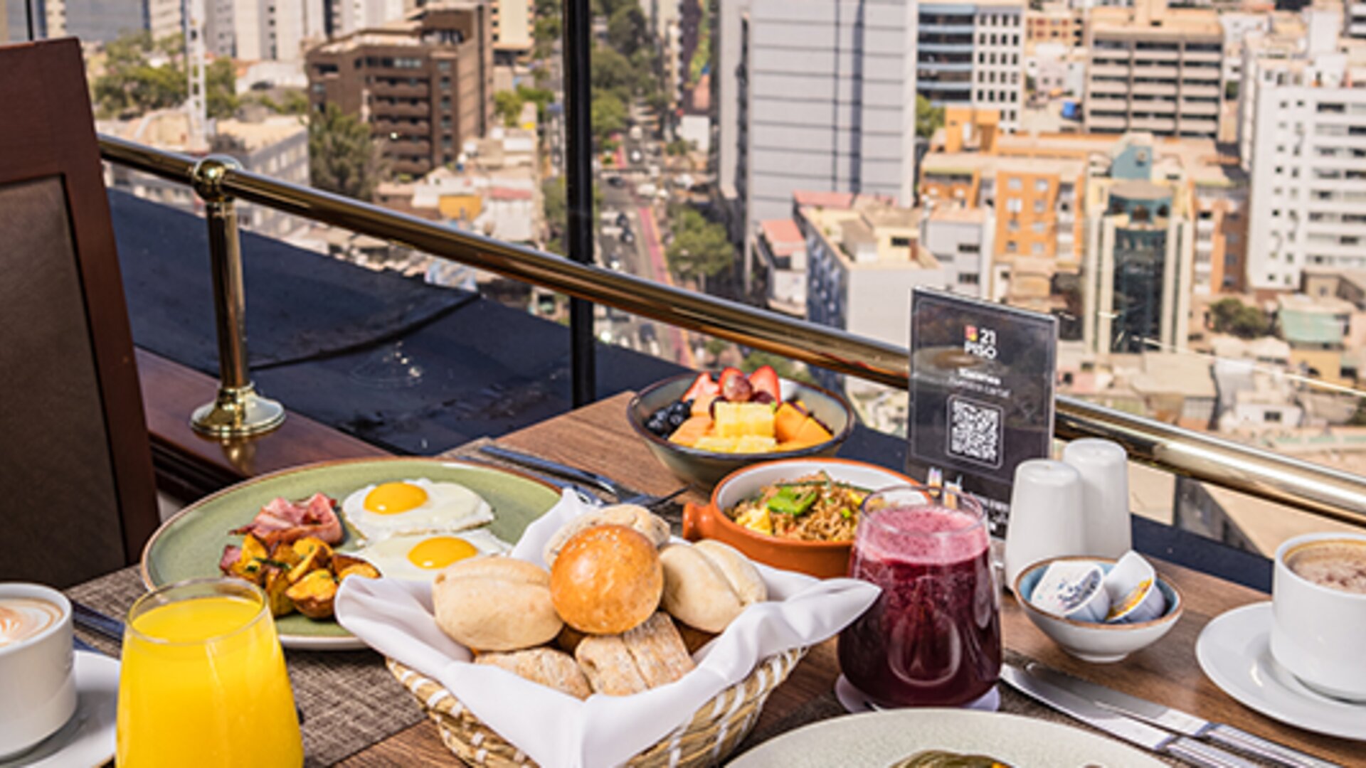 Hotel Estelar Miraflores