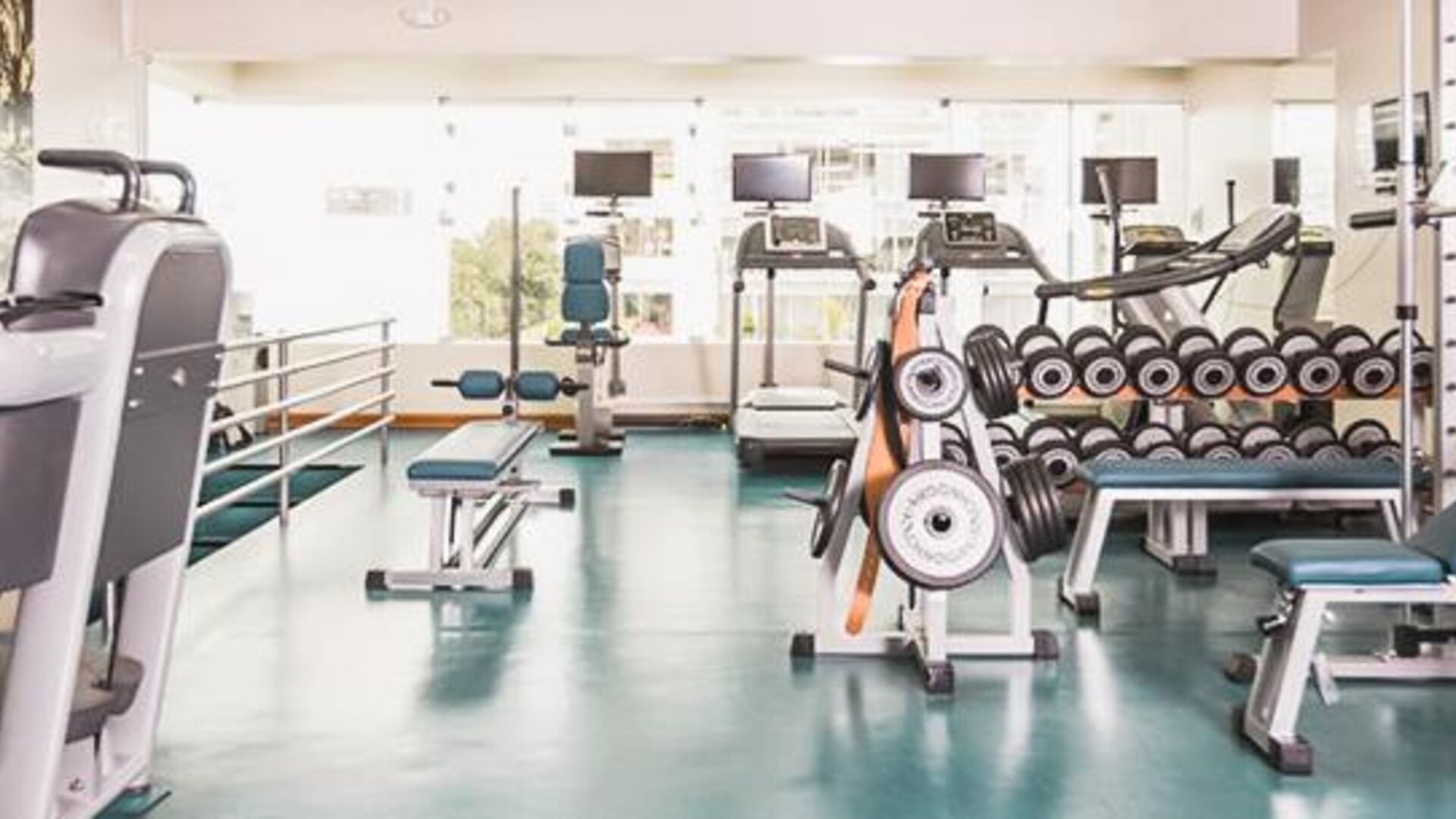 Delfines Hotel & Convention Center