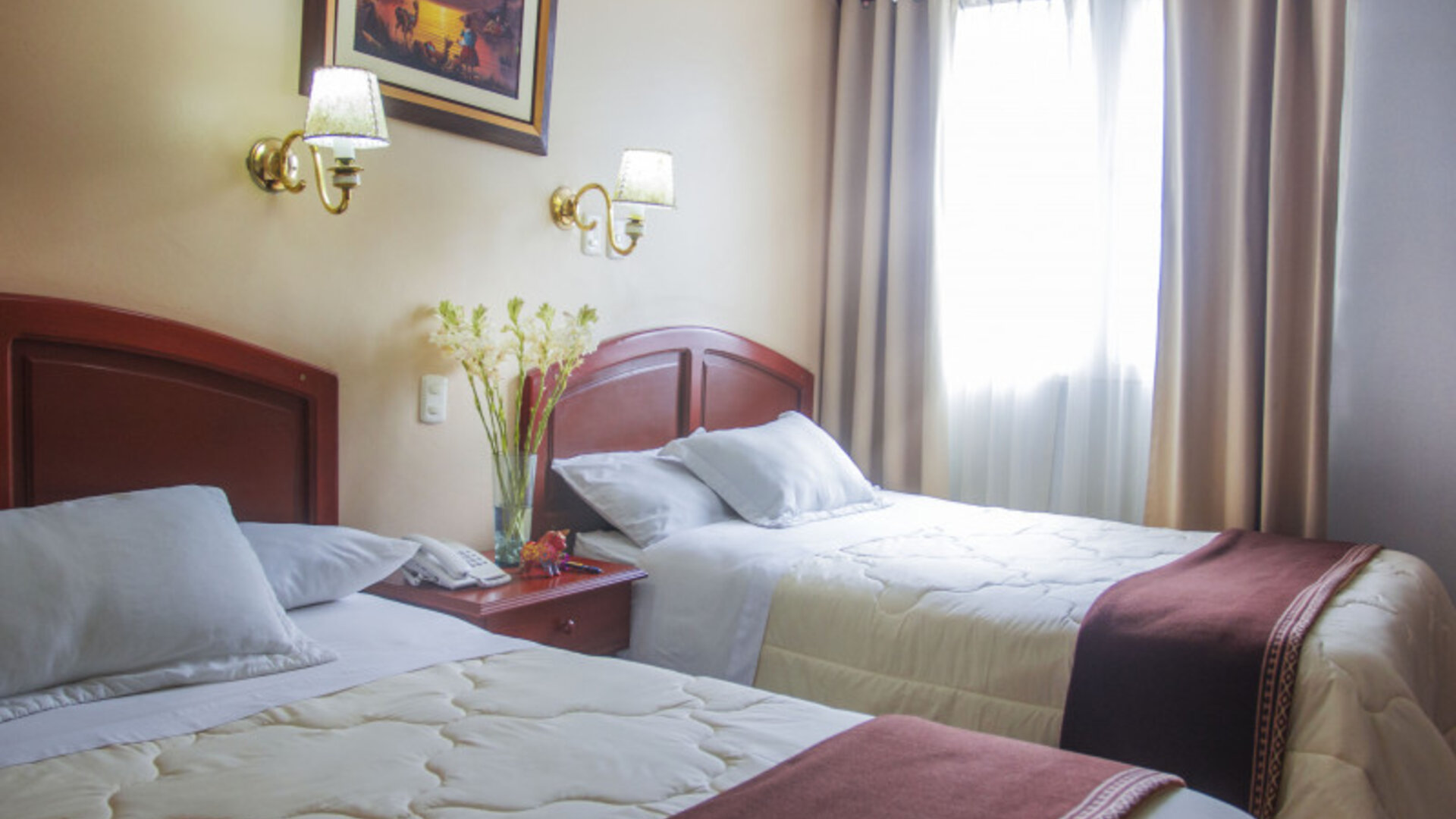 Manhattan Inn Airport Hotel