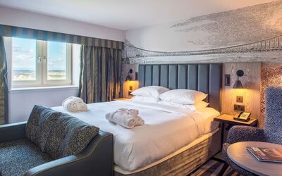 Day use room with natural light at DoubleTree By Hilton Bristol South - Cadbury House.