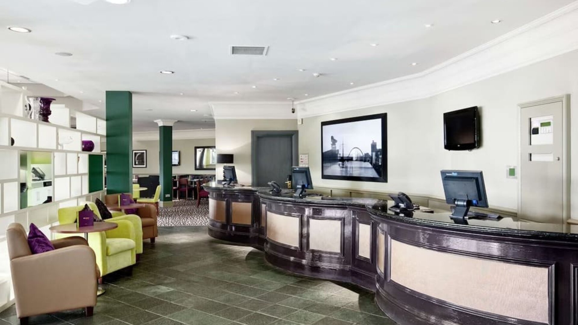 Lobby and coworking lounge at Doubletree by Hilton Glasgow Strathclyde.
