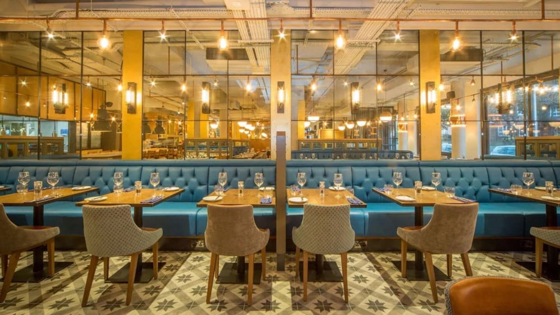 Modern dining area perfect for coworking at DoubleTree by Hilton London Kingston upon Thames.