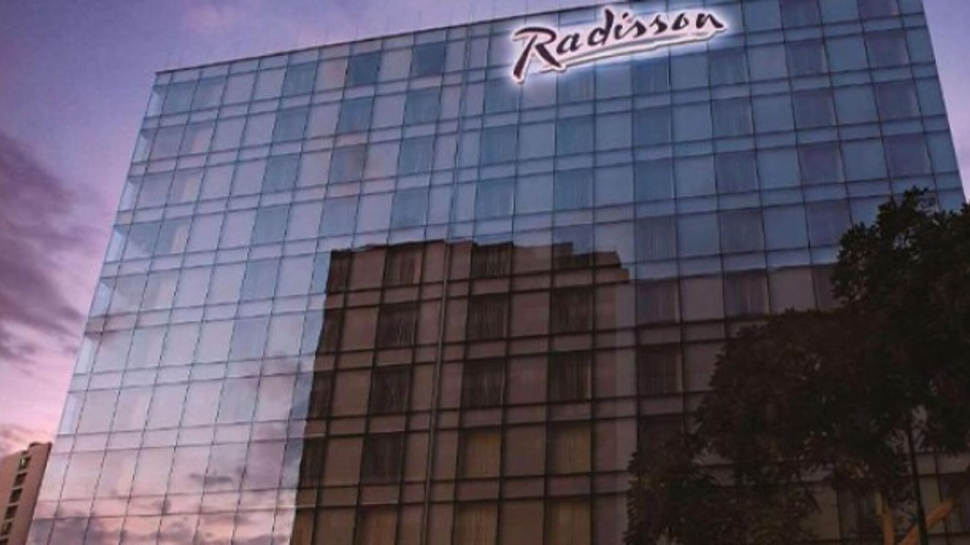 Radisson Hotel Decapolis Miraflores